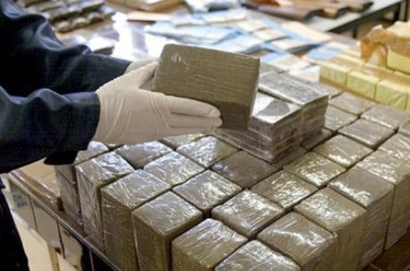 حجز 75 كيلوغراما من مخدر الشيرا بمعبر باب سبتة 2 حجز 75 كيلوغراما من مخدر الشيرا بمعبر باب سبتة