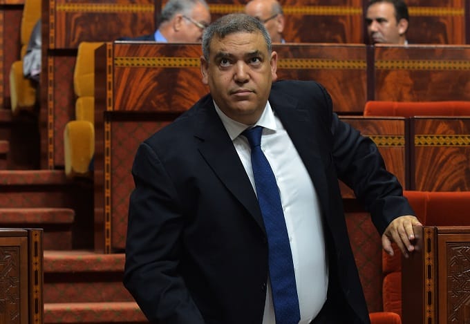 وزير الداخلية يعفي مسؤولين كبار بعمالة الحسيمة