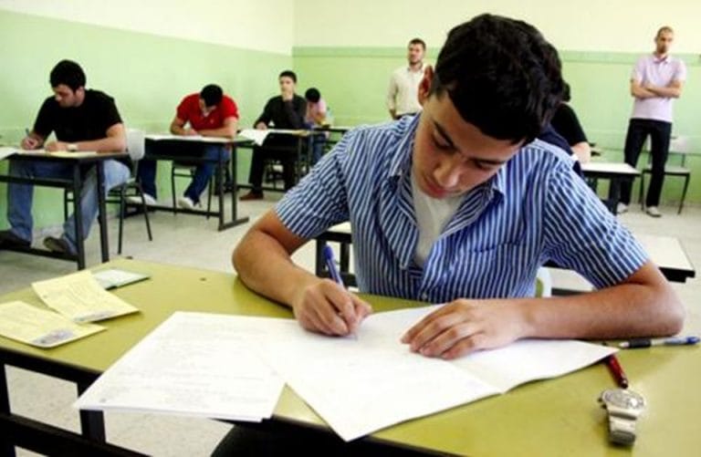 حديث عن تسريب امتحان بإعدادية علي بن أبي طالب بجماعة أزلا 2 حديث عن تسريب امتحان بإعدادية علي بن أبي طالب بجماعة أزلا