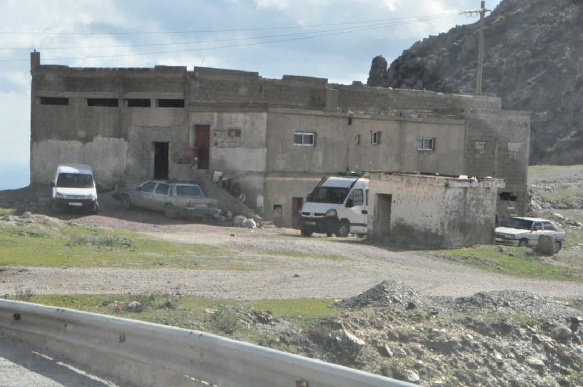 صور محجز سري للمهاجرين الغير النظاميين ببليونش تستنفر النشطاء الحقوقيين 1 28417461 1004679479679443 1813261885 o