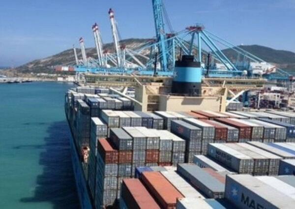 طنجة المتوسط يكرس مكانته ضمن أكبر 50 ميناء للحاويات بالعالم