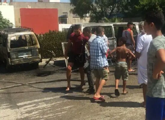 شيّ رؤوس الأضاحي يتسبب في احتراق سيارتين بحي لالة شافية بطنجة 2 شيّ رؤوس الأضاحي يتسبب في احتراق سيارتين بحي لالة شافية بطنجة