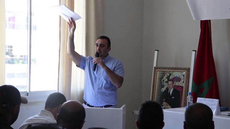 مؤسس الشباب الملكي "شارية" يبدأ حملته الانتخابية بمهاجمة أخنوش ووصفه بالشفار 4 مؤسس الشباب الملكي “شارية” يبدأ حملته الانتخابية بمهاجمة أخنوش ووصفه بالشفار
