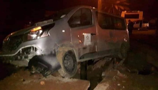 طاقم تلفزي يتعرض لحادثة سير بعد نقلة لمباراة شباب الريف الحسيمي 10 طاقم تلفزي يتعرض لحادثة سير بعد نقلة لمباراة شباب الريف الحسيمي