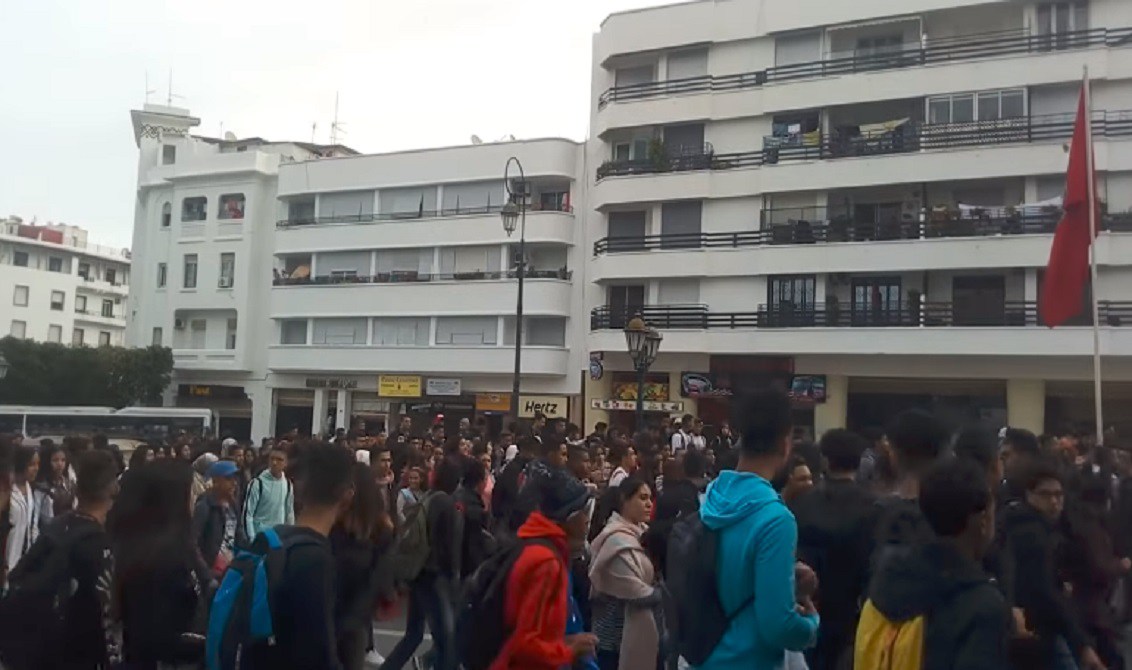 اعتقال طالبين بطنجة على خلفية احتجاجات التلاميذ ضد ساعة "العثماني" 1 drapeau alhakika24 maroc