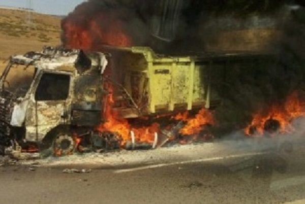 سائق شاحنة يلقى حتفه احتراقا بالطريق السيار بين طنجة والعرائش