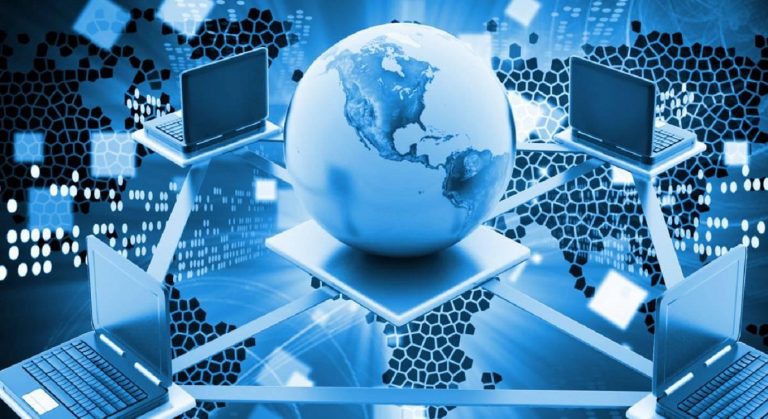 يهم المواقع القانونية.. وزارة الاتصال تدعو الصحف الرقمية إلى مراعاة المقتضيات القانونية 11 يهم المواقع القانونية.. وزارة الاتصال تدعو الصحف الرقمية إلى مراعاة المقتضيات القانونية
