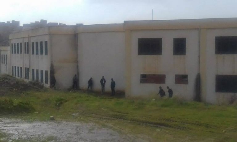 نقابيو “كدش” بطنجة يتهمون مديرة إعدادية عبد الله كنون بإستغلال إمكانات المؤسسة لمصلحتها الخاصة