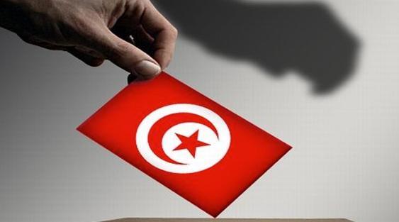الهيئة المستقلة للانتخابات في تونس تؤجل موعد الانتخابات الرئاسية