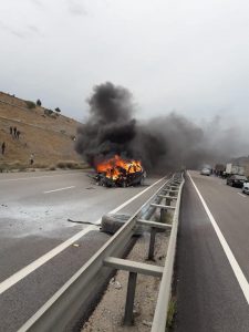 عاجل...حادثة سير مروعة بقنطرة تهدارت تخلف خسائر مادية كبيرة +فيديو والصور 2 4