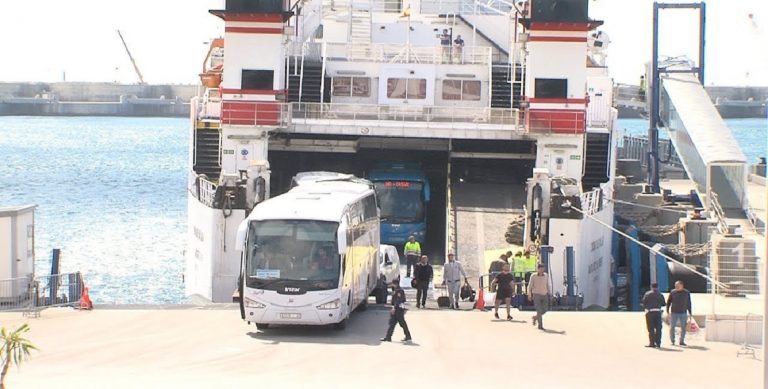 المغرب واسبانيا يجتمعان لتجميد "قانون" يضايق الجالية المغربية 11 المغرب واسبانيا يجتمعان لتجميد “قانون” يضايق الجالية المغربية