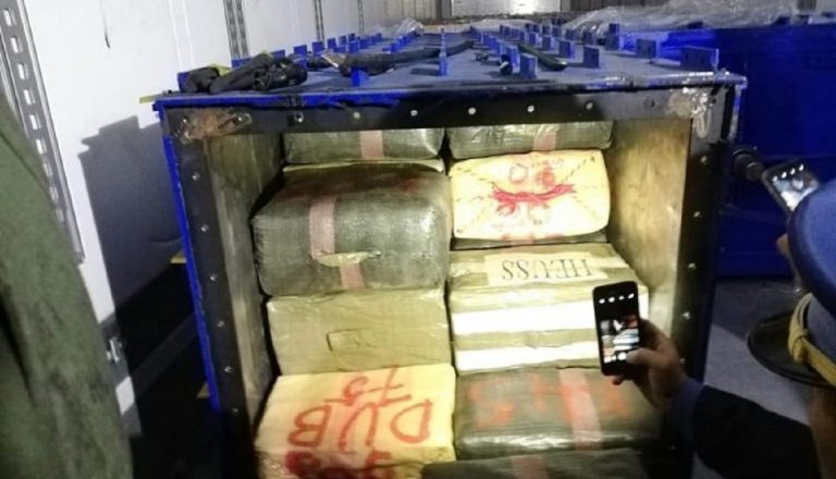 27 طنا.. كمية المخدرات المحجوزة على متن ثلاث شاحنات بميناء المتوسط