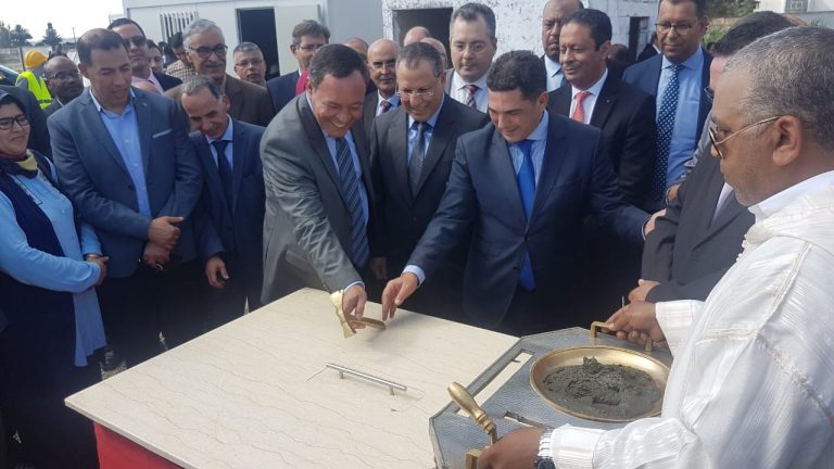 القصر الكبير.. أمزازي يعطي انطلاق تشييد الكلية المتعددة التخصصات 2 القصر الكبير.. أمزازي يعطي انطلاق تشييد الكلية المتعددة التخصصات