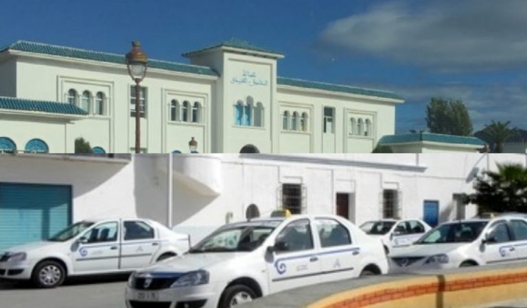 طاكسيات عمالة المضيق الفنيدق لن يتم تغيير ألوانهم 2 طاكسيات عمالة المضيق الفنيدق لن يتم تغيير ألوانهم