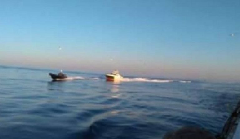 جبل طارق.. مقتل مهربين كانا على متن زورق نفاث 1 جبل طارق.. مقتل مهربين كانا على متن زورق نفاث