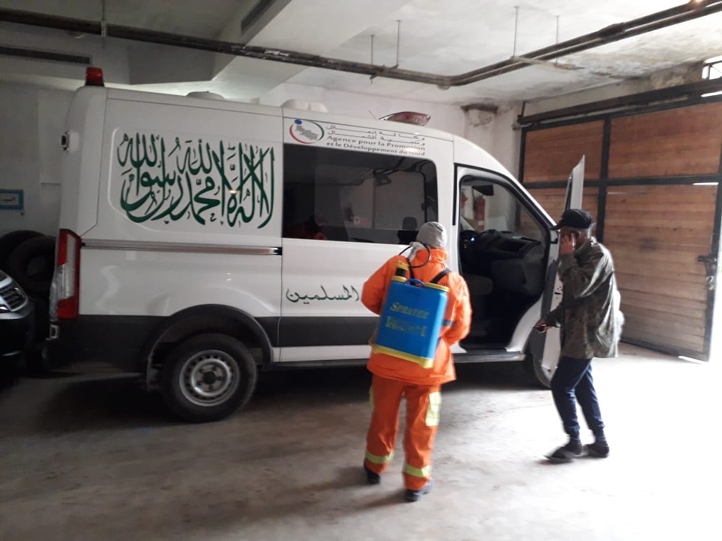 تعقيم شامل لمرافق تطوان بإشراف من مصلحة الانعاش بالعمالة 3 IMG 20200320 WA0253