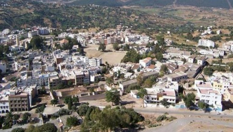 سلطات عمالة شفشاون تلزم رئيس جماعة بالحجر الصحي بمنزله 4 سلطات عمالة شفشاون تلزم رئيس جماعة بالحجر الصحي بمنزله