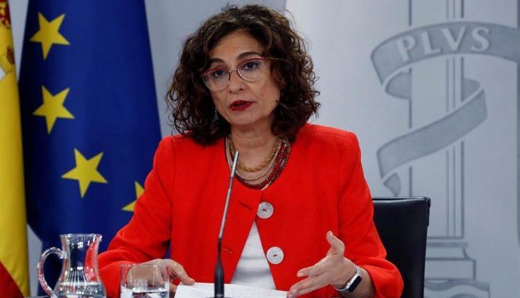 وزيرة المالية الإسبانية .. لا نعرف موعد فتح المغرب لحدوده 3 وزيرة المالية الإسبانية .. لا نعرف موعد فتح المغرب لحدوده