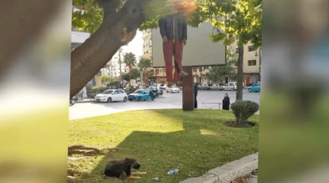 طنجة : انتحار حارس سيارات بساحة عمومية يخلف صدمة وسط المارة