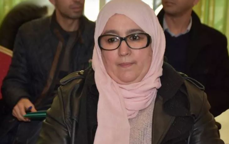 “مصباح” طنجة يفقد أحد أعمدته النسائية بعض إستقالة “وفاء بن عبد القادر”