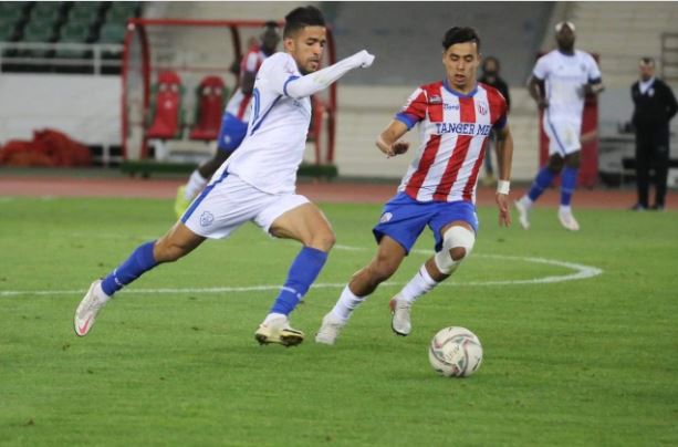 كلاسيكو الشمال..بهدف قاتل المغرب التطواني يهزم غريمه إتحاد طنجة بهدف لصفر+(فيديو) 6 كلاسيكو الشمال..بهدف قاتل المغرب التطواني يهزم غريمه إتحاد طنجة بهدف لصفر+(فيديو)