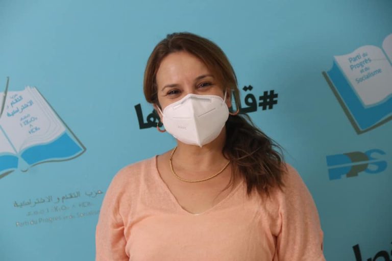 شرفات أفيلال..التطوانية التي زاحمت الكبار في عاصمة المملكة