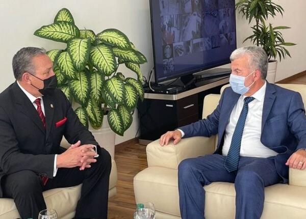 أفيلال يستعرض لوفد ديبلوماسي من غواتيمالا فرص الاستثمار بشمال المملكة