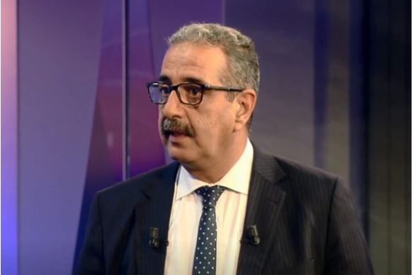 عواج..الشروط الجديدة لتوظيف أطر الأكاديميات تُوفّر امتيازات كثيرة وتحرص على ضمان جودة التعليم 2 عواج..الشروط الجديدة لتوظيف أطر الأكاديميات تُوفّر امتيازات كثيرة وتحرص على ضمان جودة التعليم