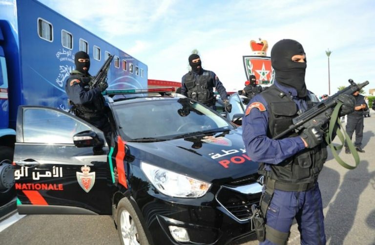 طنجة..“الديستي” تطيح بشبكة تنشط في تهريب وترويج المؤثرات العقلية 8 طنجة..“الديستي” تطيح بشبكة تنشط في تهريب وترويج المؤثرات العقلية