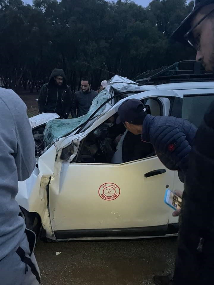 وفاة سائق وإصابة شخص اخر في حادثة سير مميتة في الطريق الرابط بين طنجة وأصيلة 5 وفاة سائق وإصابة شخص اخر في حادثة سير مميتة في الطريق الرابط بين طنجة وأصيلة