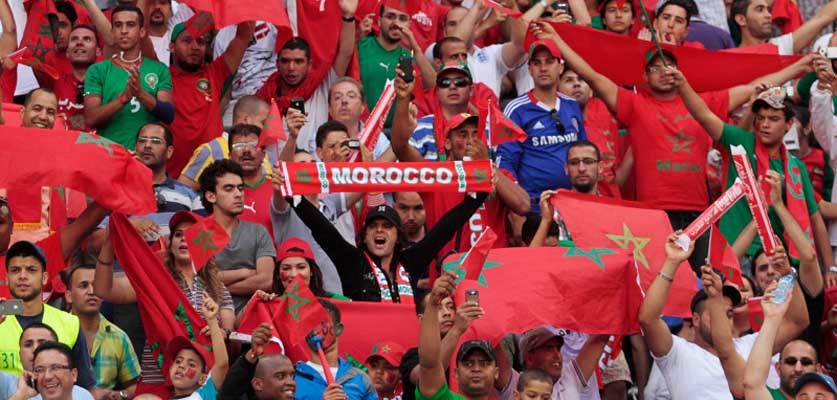 الحكومة تقرر فتح الملاعب الرياضية دون تحديد تاريخ معين 1 الجماهير بالملاعب المغربية