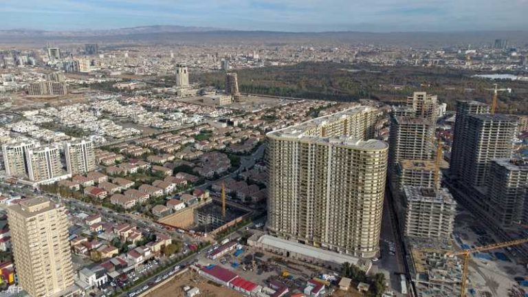 إيران توجه ضربات صاروخية لقاعدة إسرائيلية بكردستان العراق