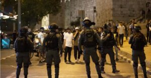 شمال بوست 22 تجدد اعتداءات الشرطة الإسرائيلية على الفلسطينيين بالمسجد…