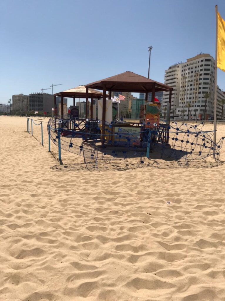 على غير العادة..شواطئ طنجة تكتسي حلة جديدة في عهد "الشرقاوي" 5 4