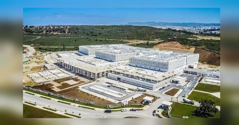 إدارة المستشفى الجامعي بطنجة تتراجع عن خوصصة خدمات الإنعاش 6 إدارة المستشفى الجامعي بطنجة تتراجع عن خوصصة خدمات الإنعاش