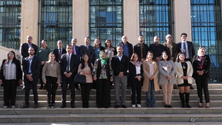 مجلس الجهة يطلق مشروعا لتعزيز مساهمة مغاربة العالم في التنمية 4 مجلس الجهة يطلق مشروعا لتعزيز مساهمة مغاربة العالم في التنمية