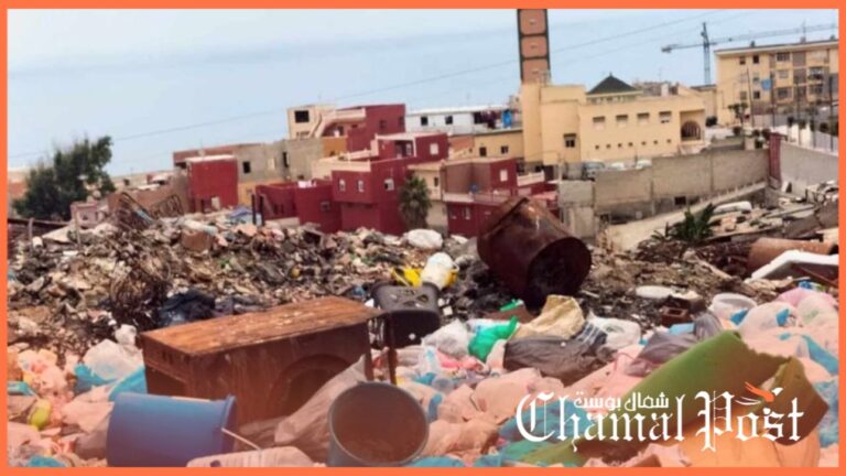 أحياء مغاربة سبتة المحتلة تعاني من قلة النظافة وتراكم الأزبال