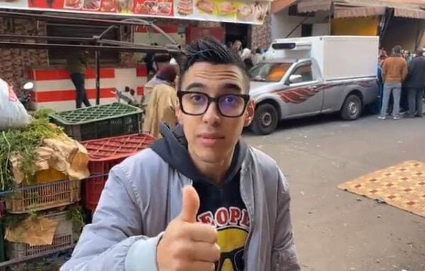 إغلاق محل ’مول الحوت‘ يشعل موجة تضامن