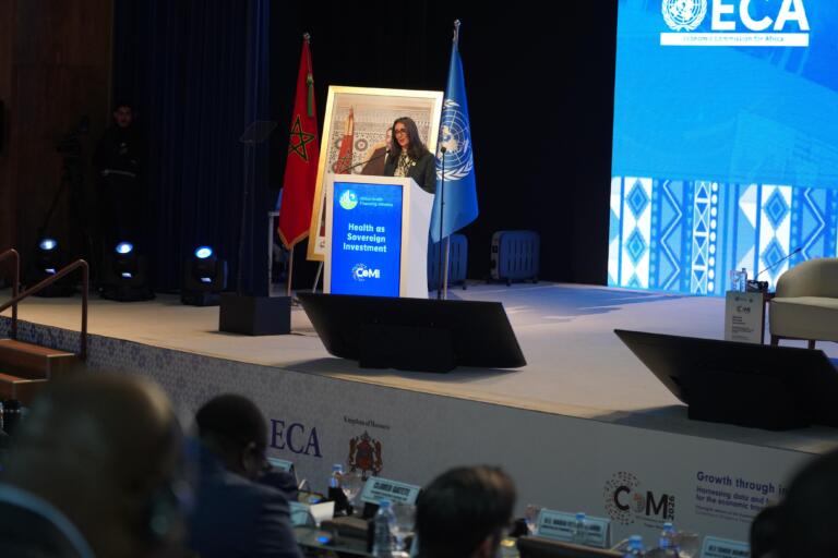 لقاء السيدة الوزيرة مع السيدة بيريت باس السفيرة فوق العادة والمفوضة لمملكة الدنمارك بالمغرب