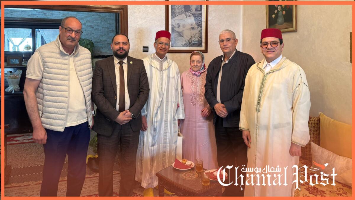 العامل المنصوري يزور أسرة رمز الموسيقى الاندلسية الراحل التمسماني 2 1000355706