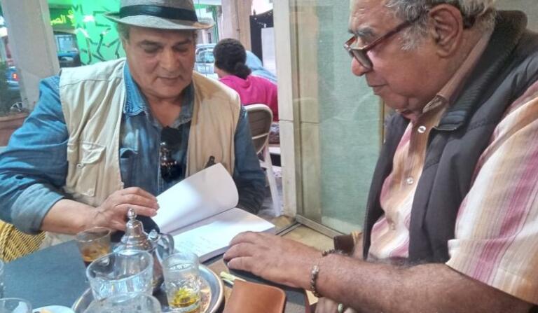 “شغف المسرح وأسئلة الاحتراق الوجودي”: توقيع كتاب”لهيب الركح المسرحي”للناقد المسرحي نجيب طلال بمكناس 5 “شغف المسرح وأسئلة الاحتراق الوجودي”: توقيع كتاب”لهيب الركح المسرحي”للناقد المسرحي نجيب طلال بمكناس