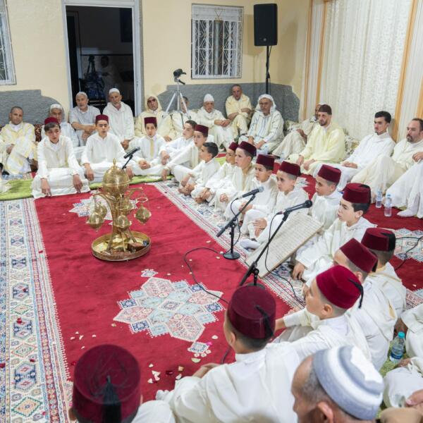 الزاوية الديلالية الهوارية تحيي موسما روحيا حافلا بالذكر والعلم وفاء لسيدي الرضا الديلال الهواري